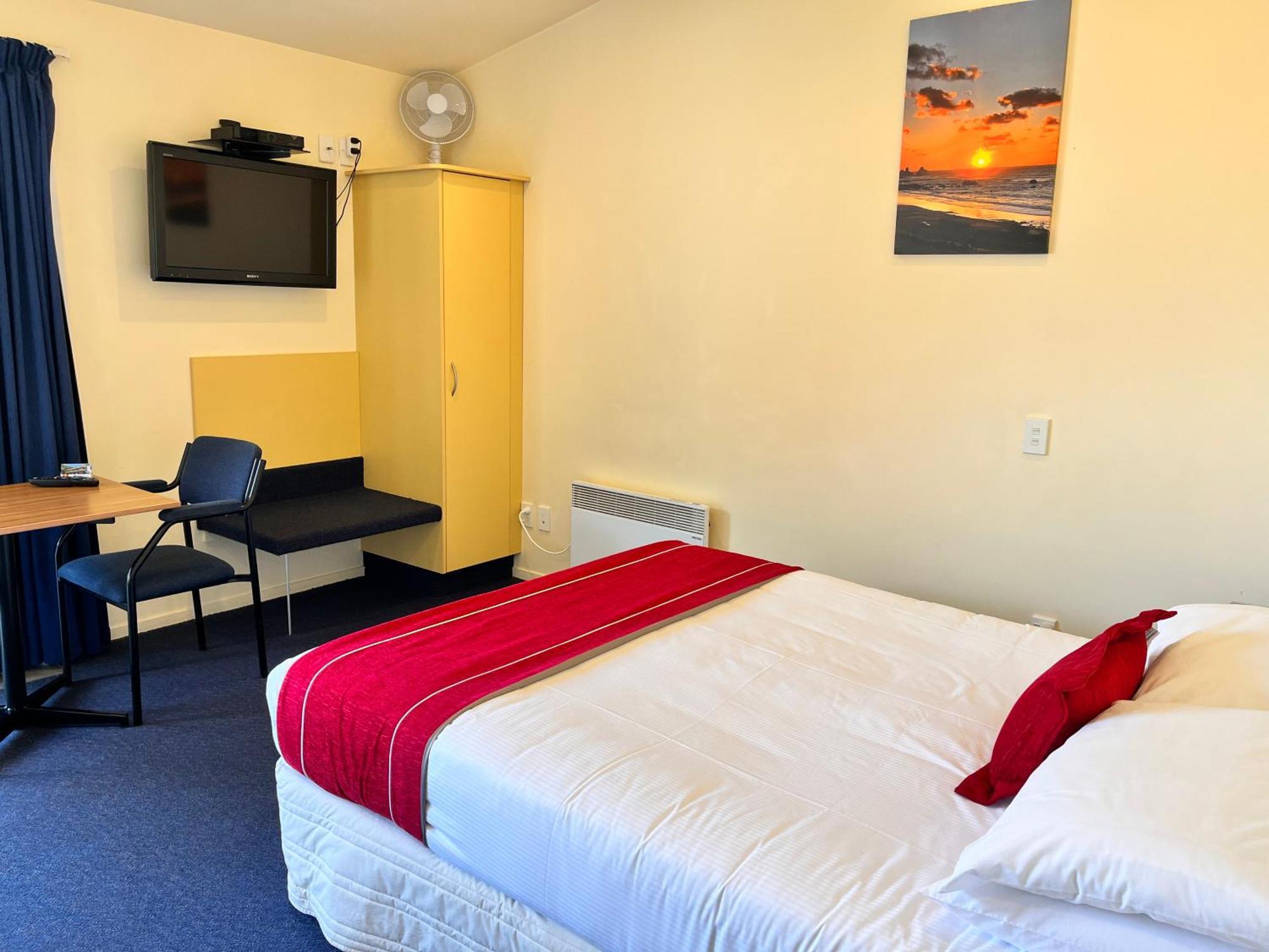 Sundowner Motel Греймут Экстерьер фото
